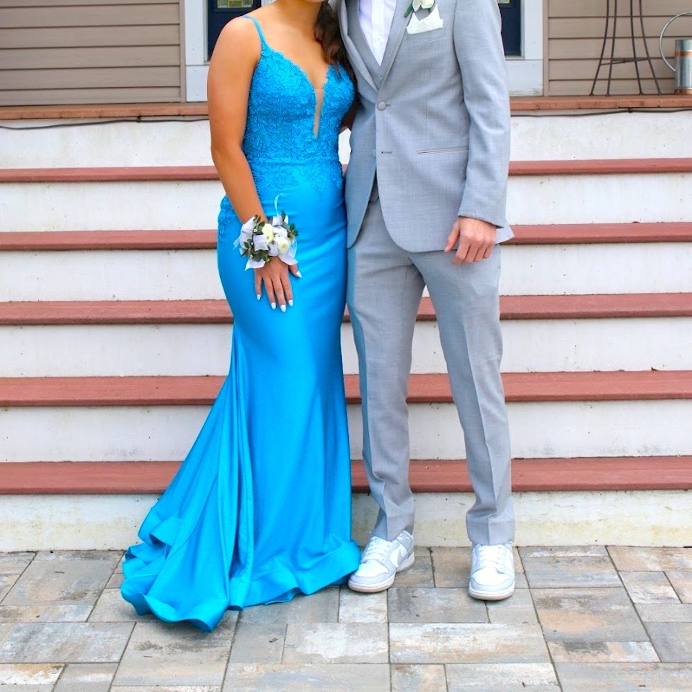 Prom Dress - Picture 11 of 13